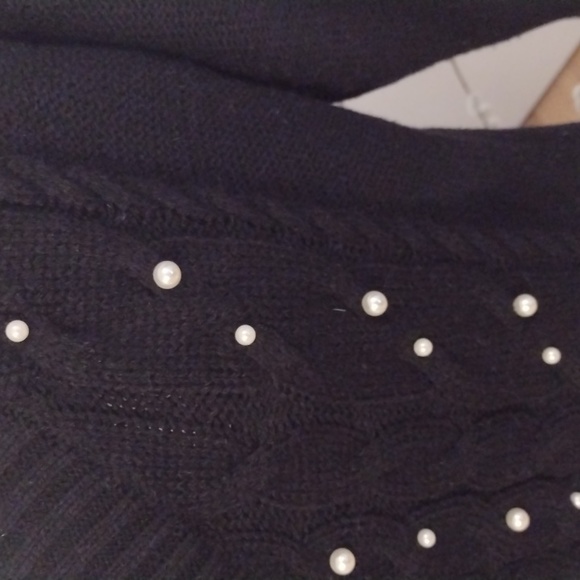 Bianca Nygard Sweater ptp 22.5" - Picture 2 of 5